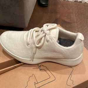 Allbirds Wool Runner Natural White Womens Size 6